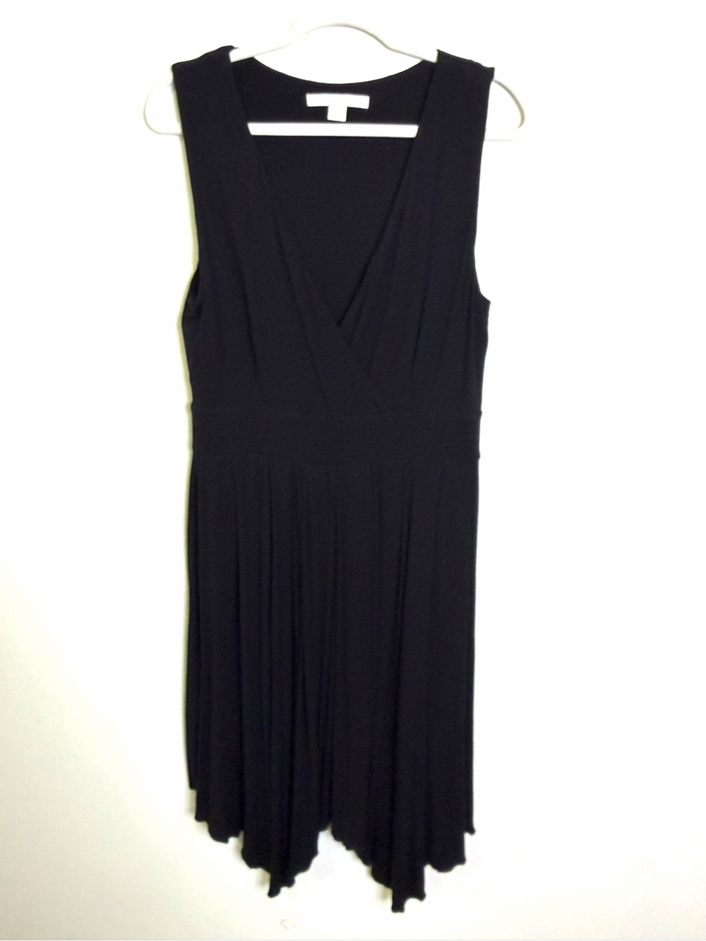 Boston Proper Black Sleeveless V-Neck Midi Dress handkerchief hem L empire waist